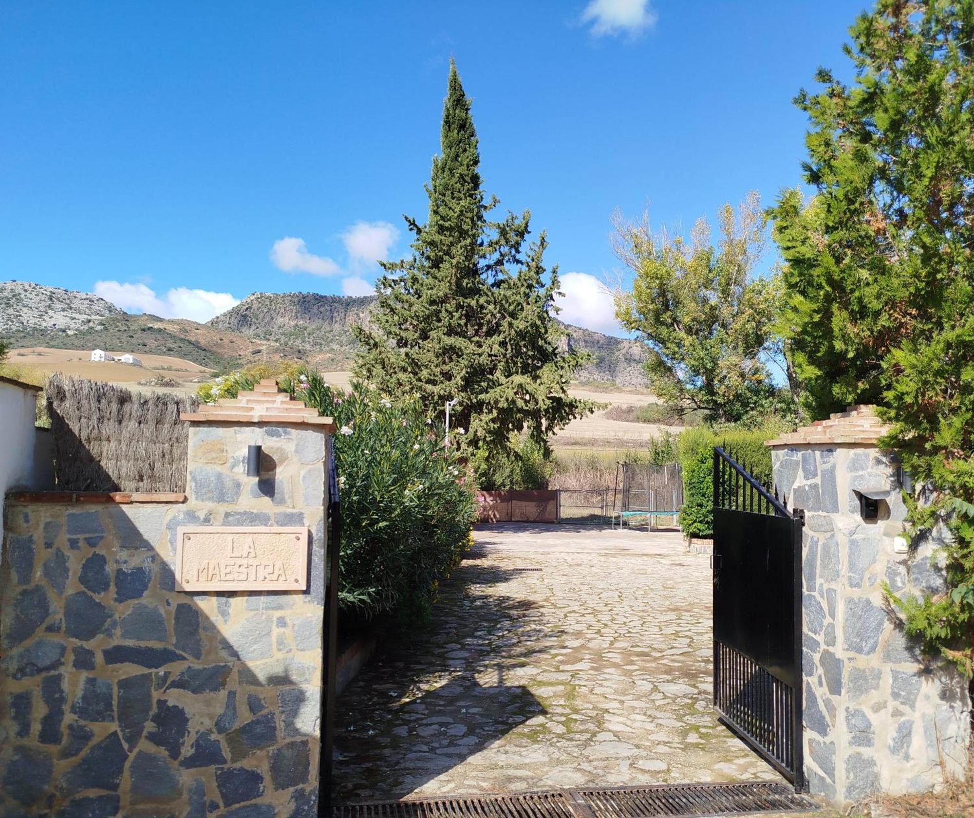 Casa Rural La Maestra Ronda Eksteriør billede